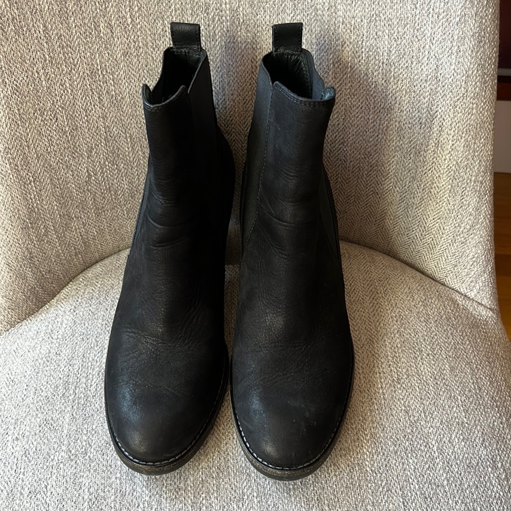 Black Paul Green ankle boots